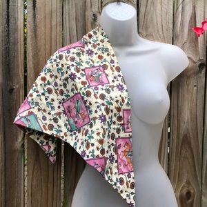 Su Ann Accessories Triangle Shape Lovely Scarf